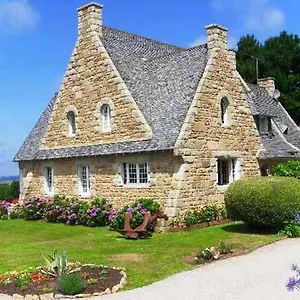 3* Couette-café Les Ajoncs